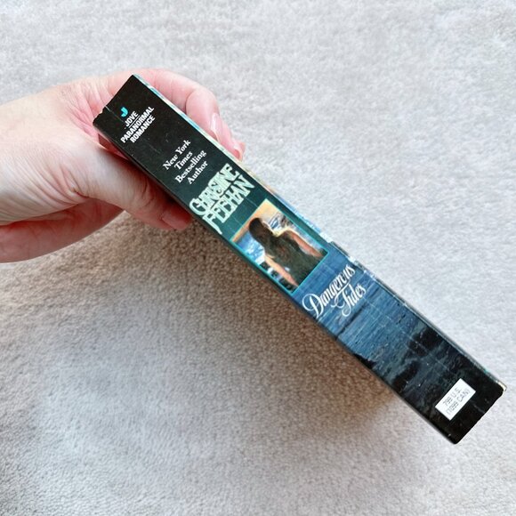 Dangerous Tides by Christine Feehan | Paperback Book - Picture 4 of 4